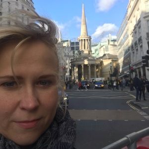 Meet your Posher, Anna